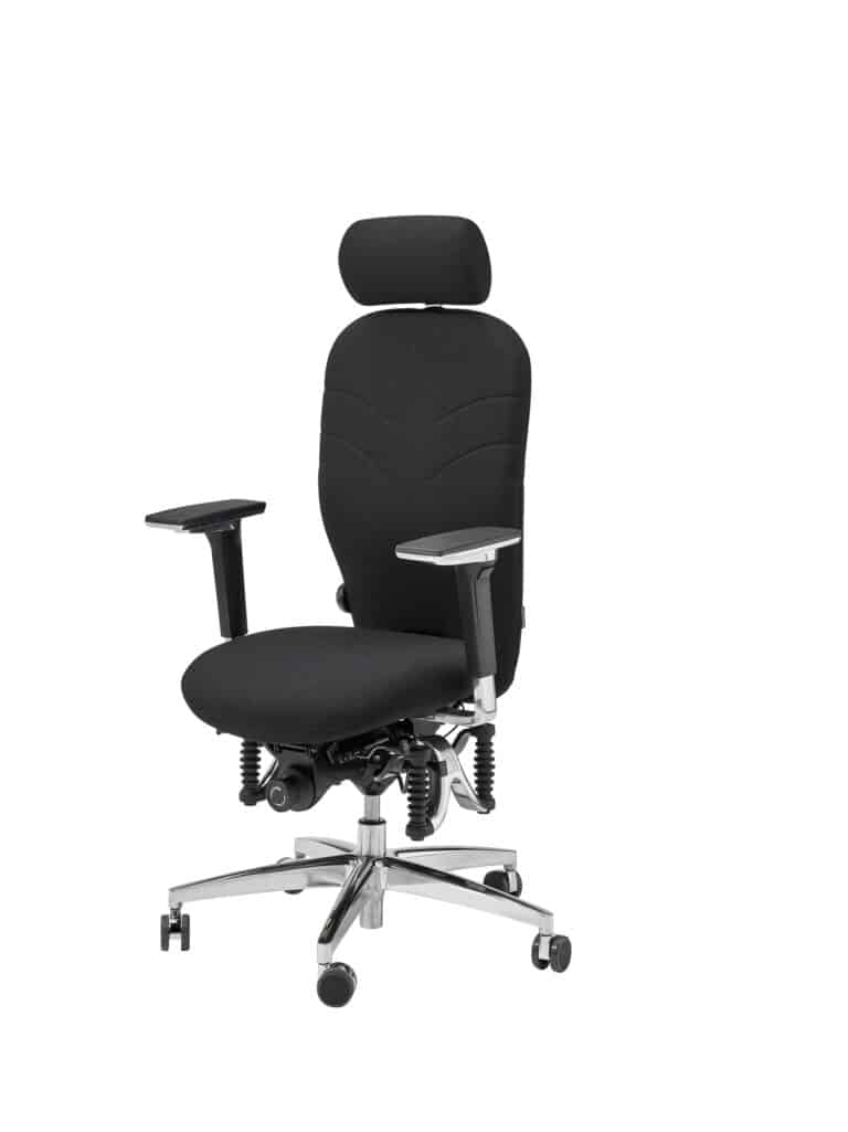 Ergonomischer Bürostuhl mit Kopfstütze und Rollen.